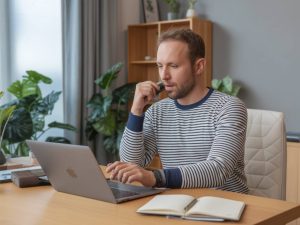 How AI-Driven Mental Health Monitoring Is Reshaping Corporate Wellbeing Strategies